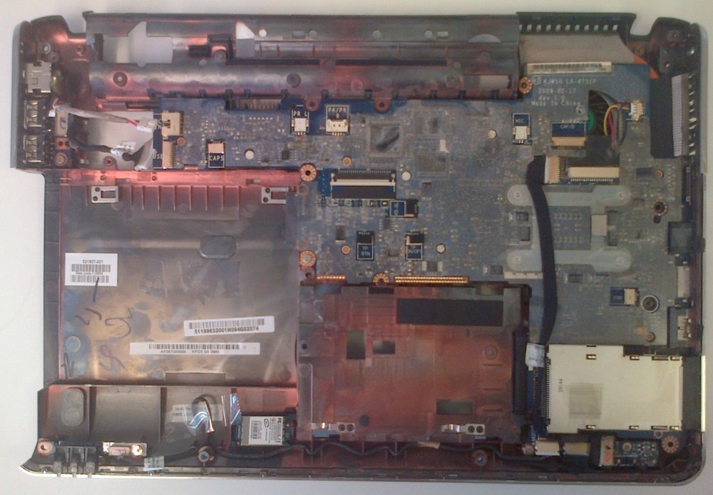 Keyboard, top panel and screen removed