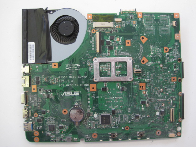 Top of the Asus K53E motherboard.