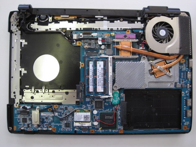 Sony Vaio VPCCW1S1E motherboard showing heat sink and fan